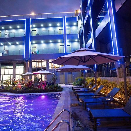 Vienna Hotel Coron Luaran gambar