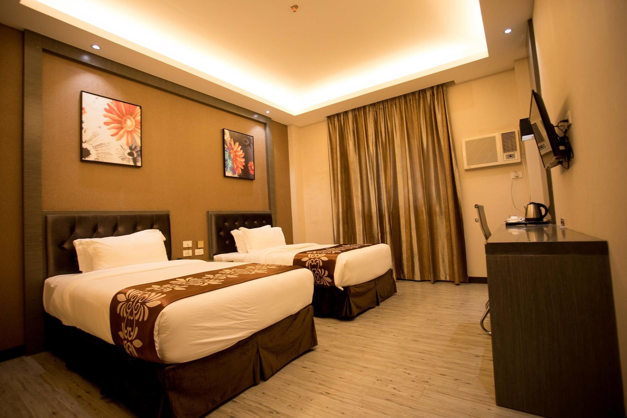 Vienna Hotel Coron Luaran gambar